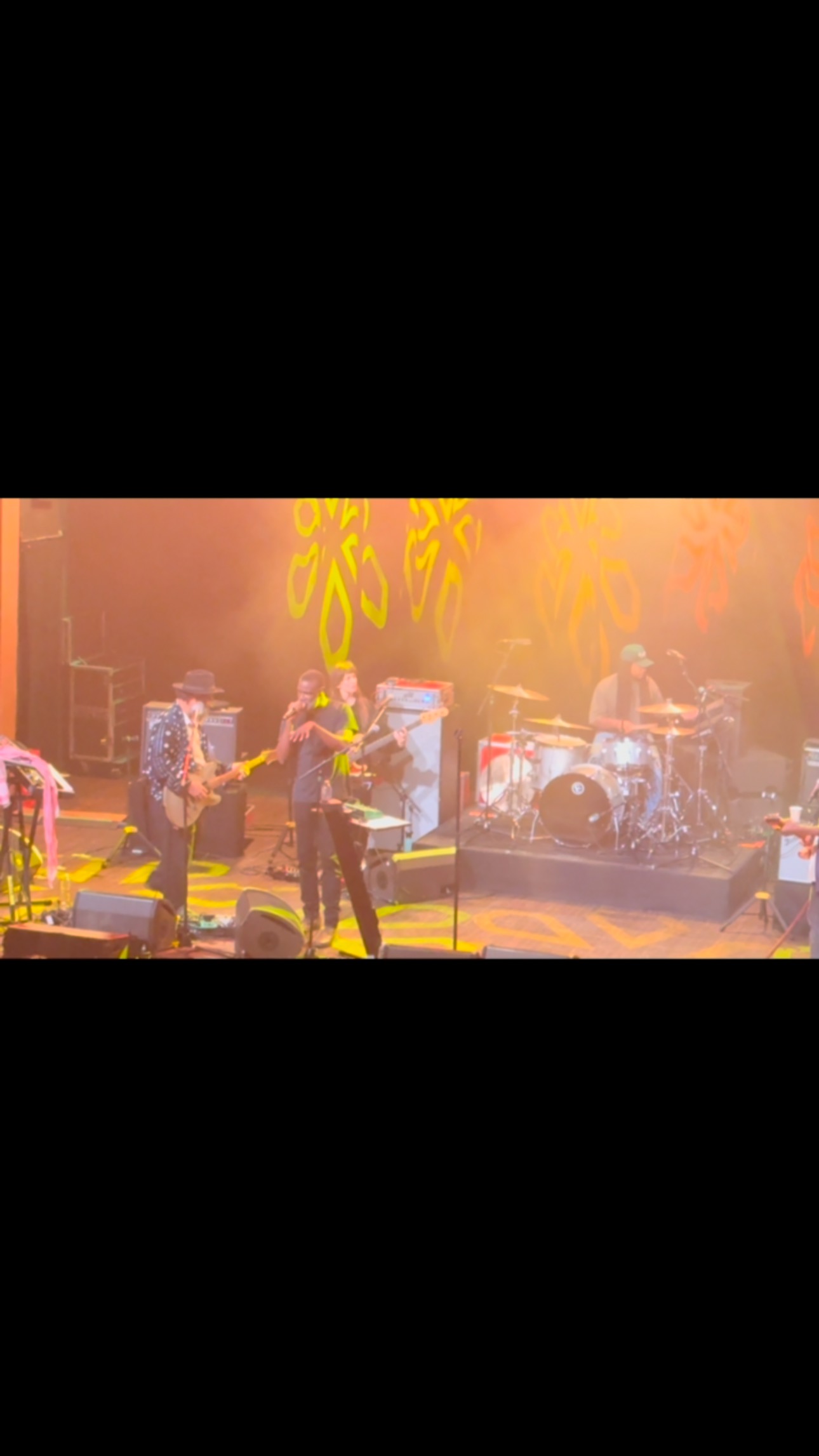 #TVONTHERADIO was a great show! Webster Hall floors still shake—don’t ever change! 
🎤🥰
#livemusic #websterhall #nyc